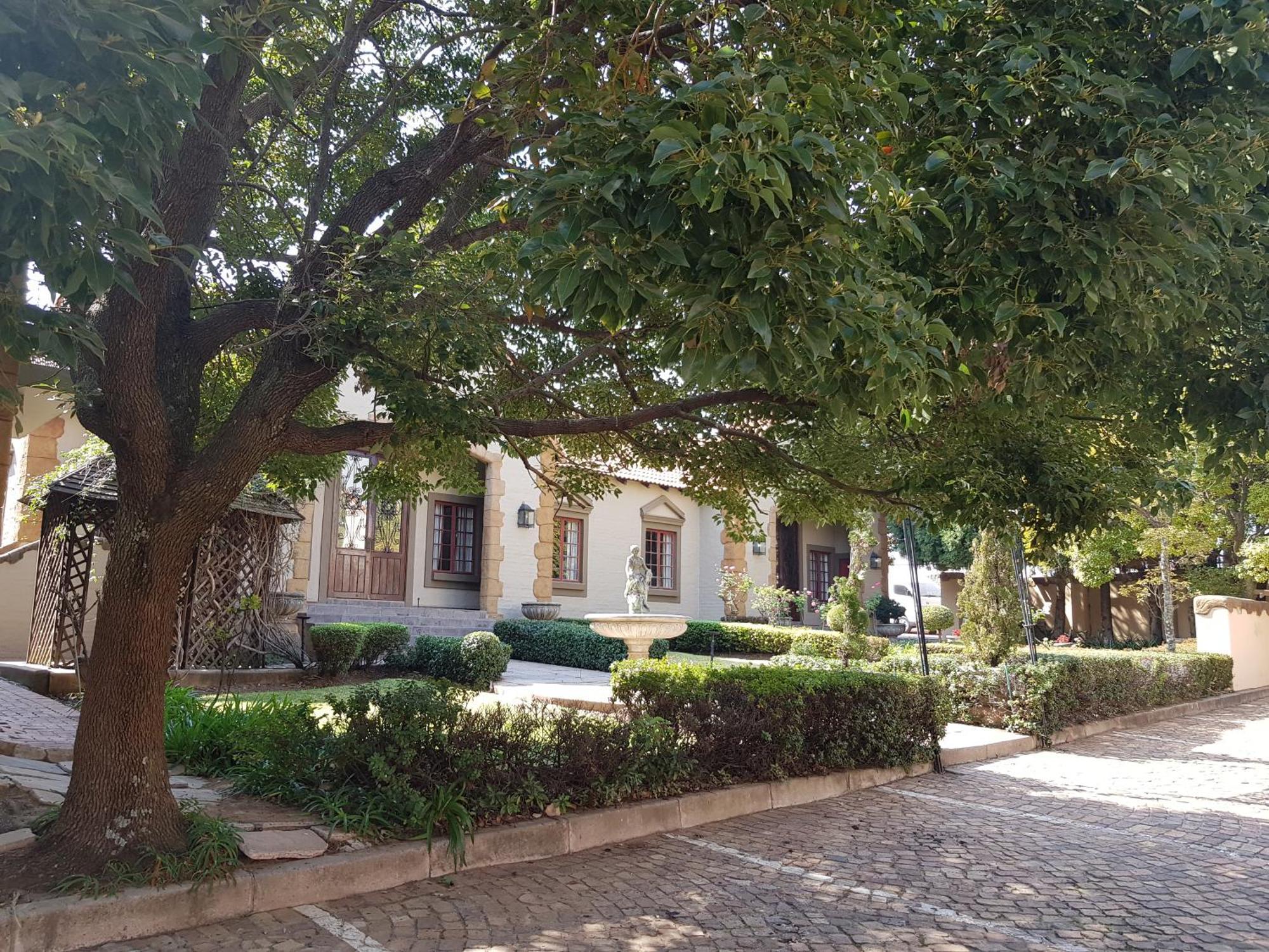 Midrand Conference Centre Hotel Exterior photo